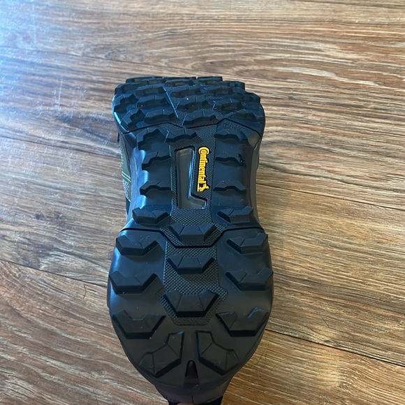 Adidas Terrex - Picture 9 of 10